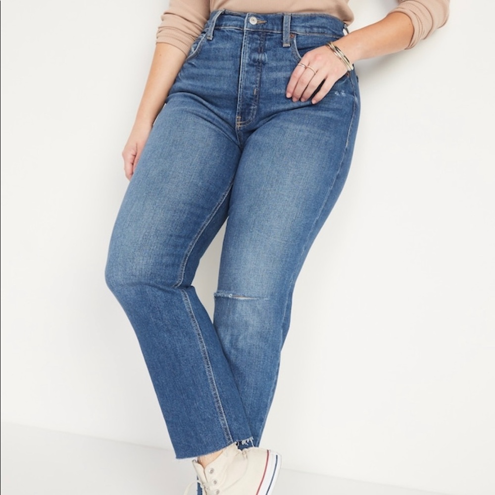 Old Navy Size 8 Extra High Rise Sky-Hi Straight Raw-Hem Ankle Jeans Button Fly - Picture 1 of 10